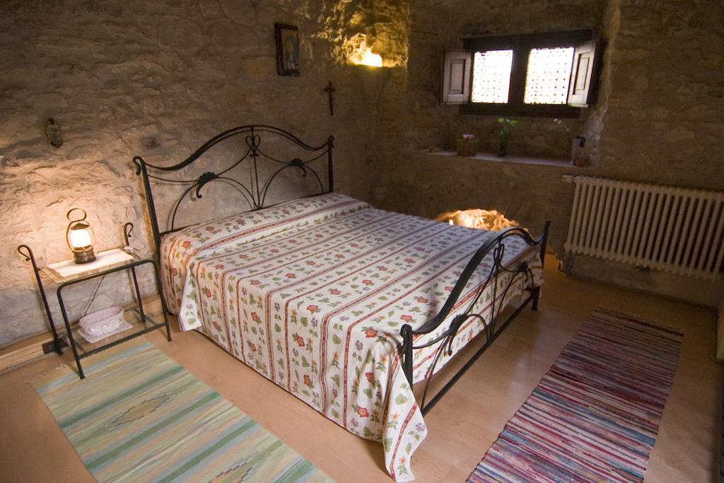 Apartamento Santa Teresa Erice Habitación foto